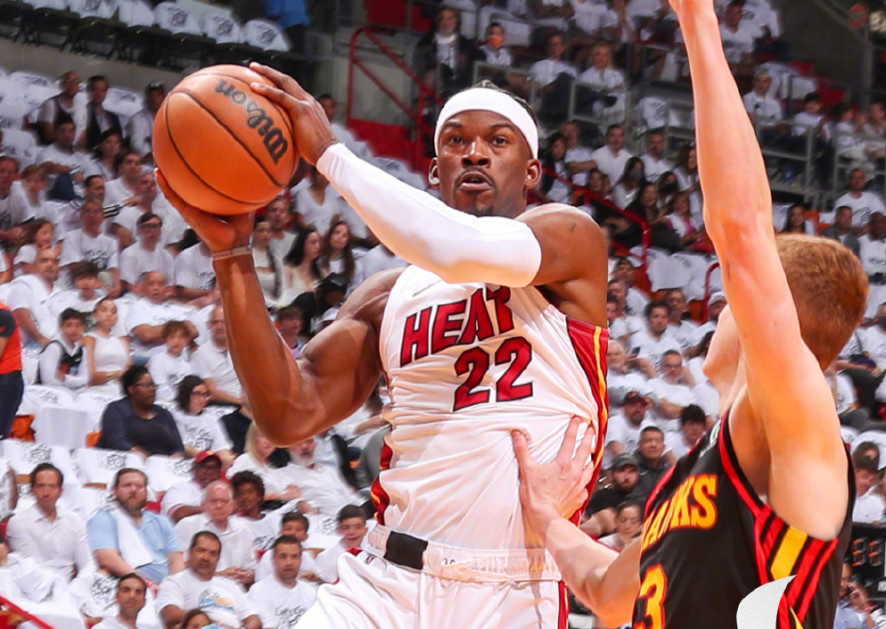 九游体育-包含巴特勒连续十场比赛得分超过反败为胜，老鹰不断突破！赢得满堂喝彩的词条-九游体育