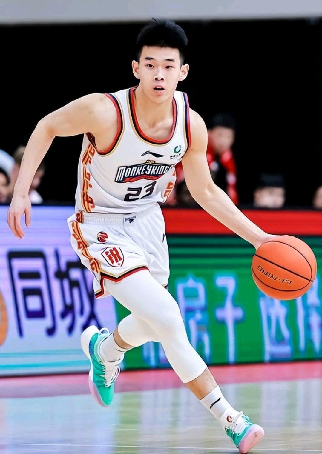 九游体育-赛地聚焦——CBA常规赛关键时刻热度飙升，山东泰山扳平良机，更衣室稳定，高层口径保持一致的简单介绍-九游体育