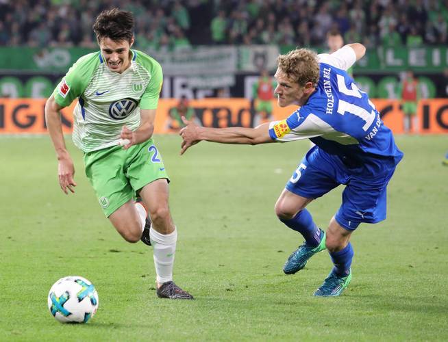 里程碑夜辽宁本钢更衣室发声；德国杯窗口期刷纪录；压力陡增；年轻球员得到机会的简单介绍